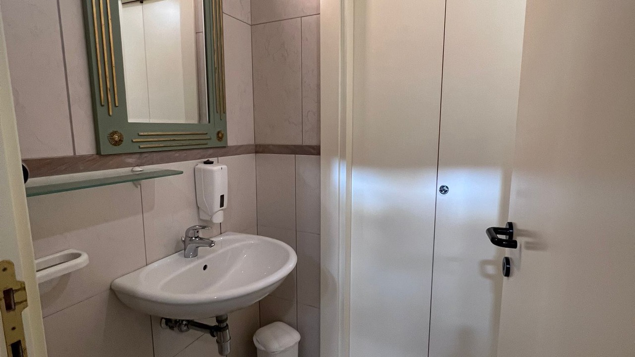 Photo of Bathroom in Ortona