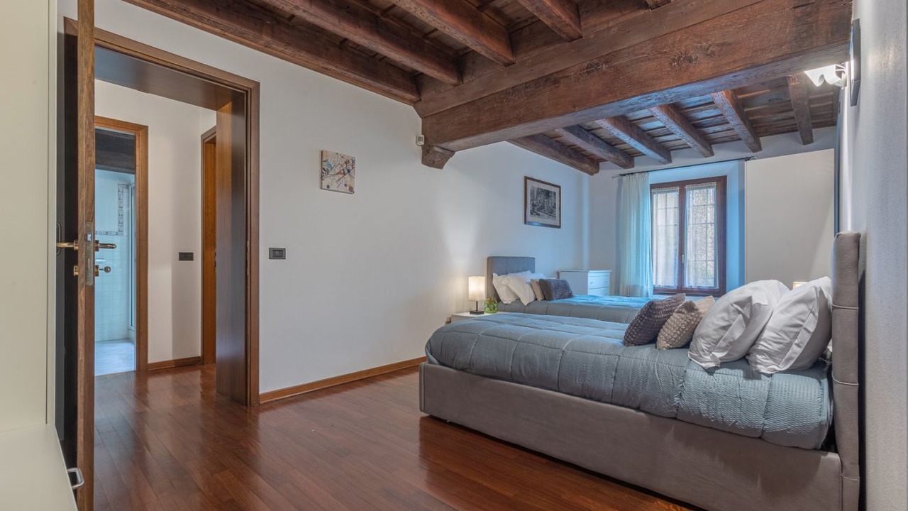 Photo of Bedroom in Ferrara Historic Centre
