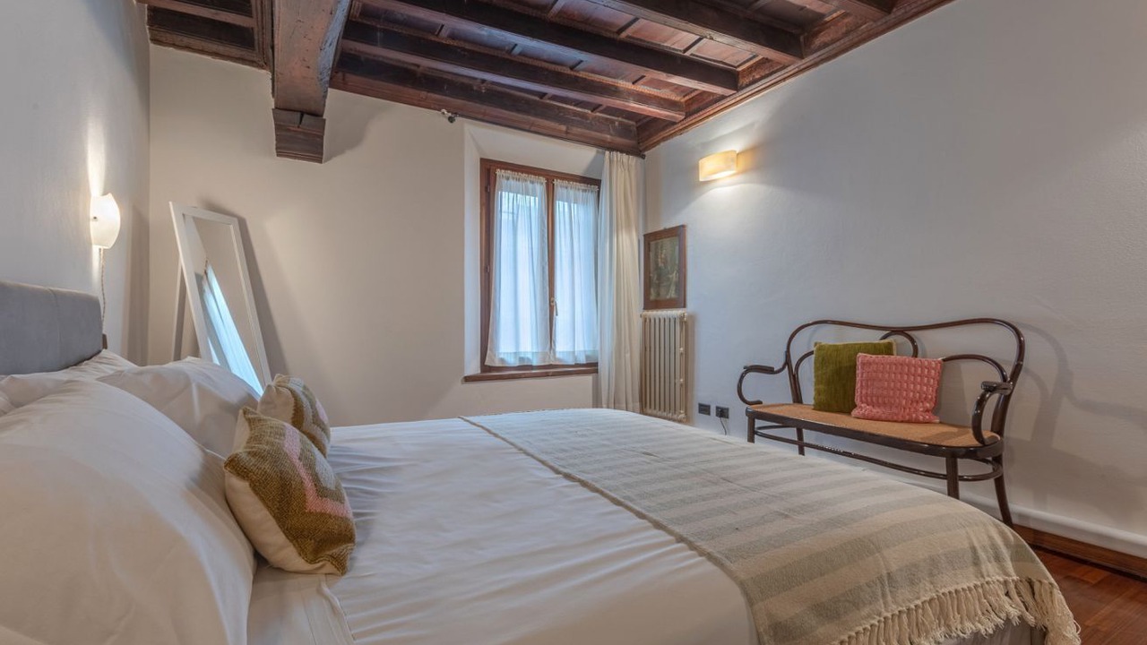 Photo of Bedroom in Ferrara Historic Centre