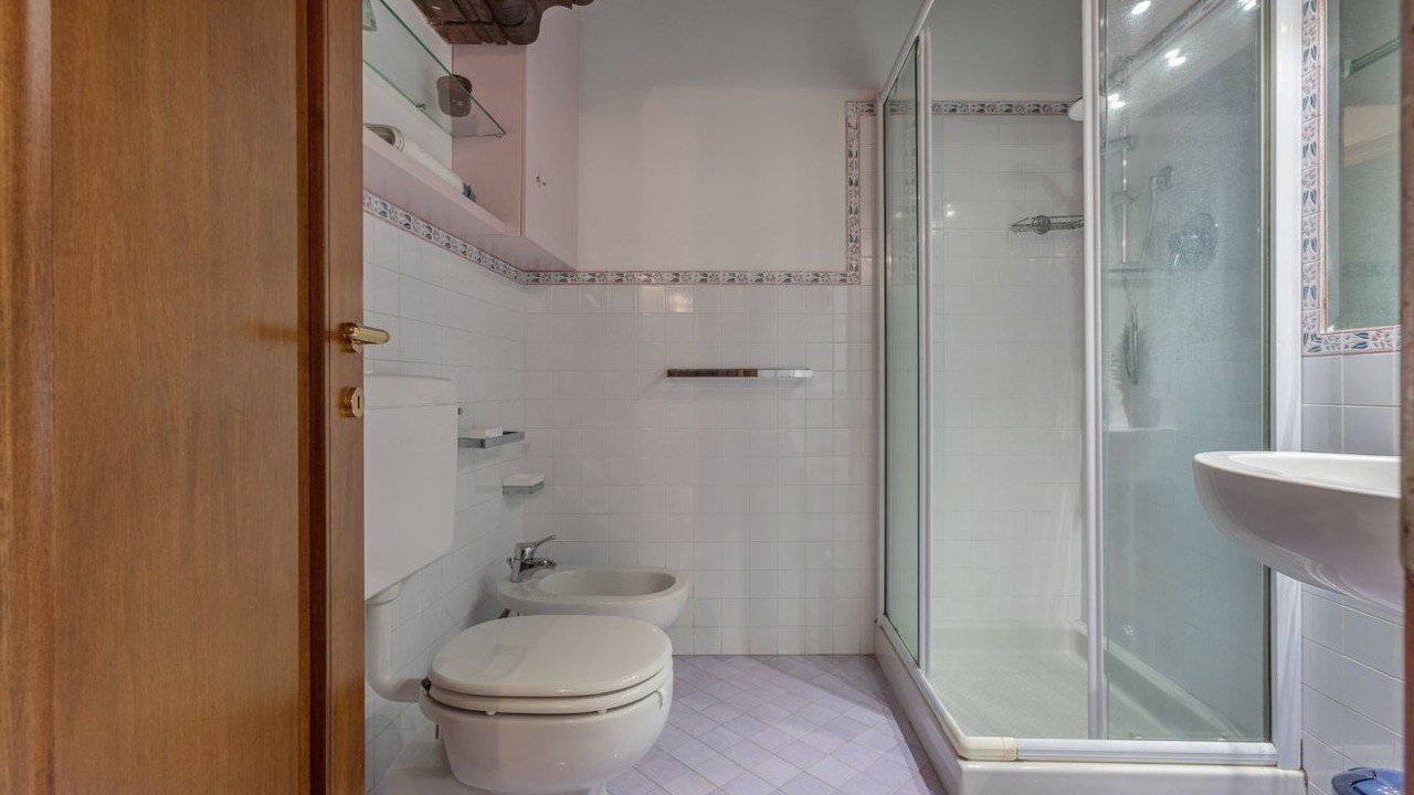 Photo of Bathroom in Ferrara Historic Centre