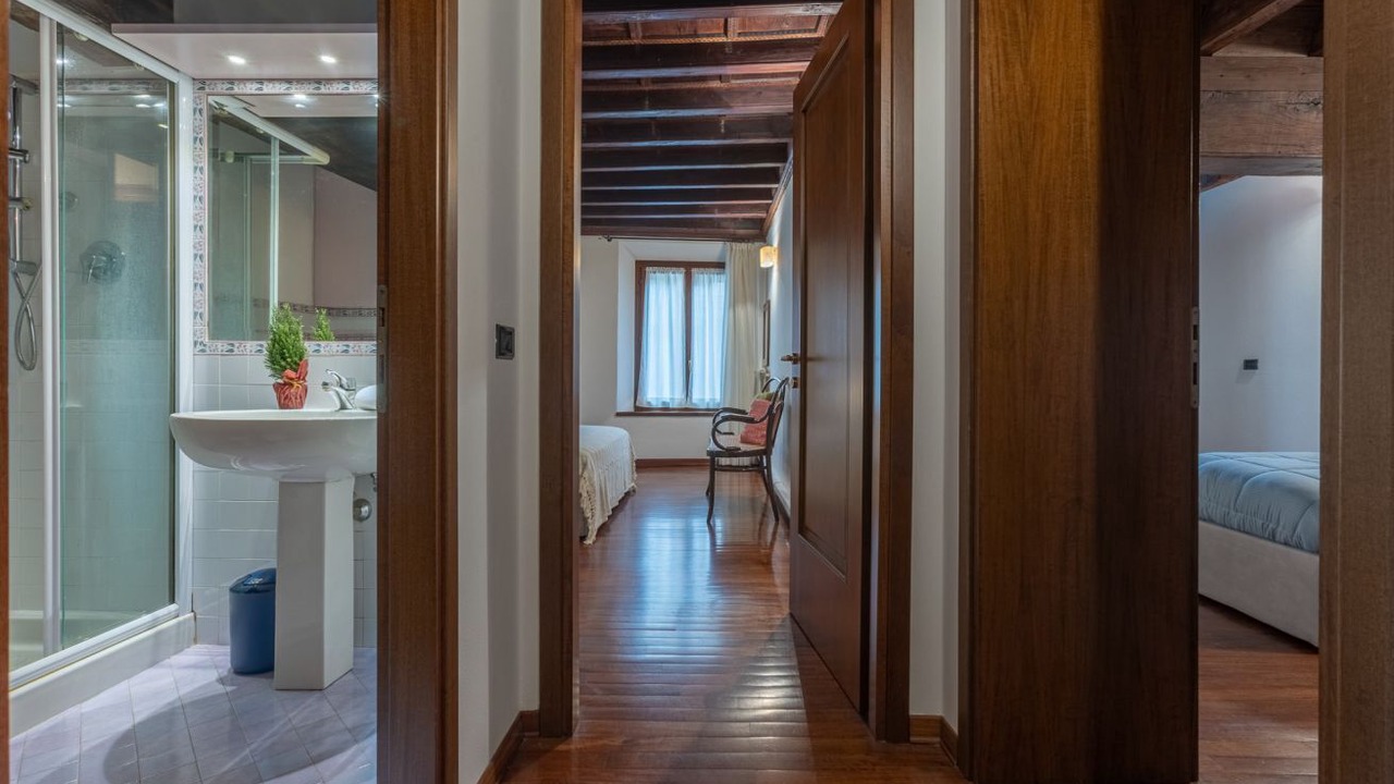 Photo of Bedroom in Ferrara Historic Centre