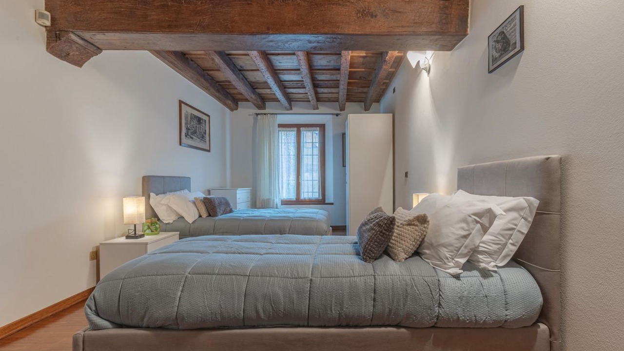 Photo of Bedroom in Ferrara Historic Centre