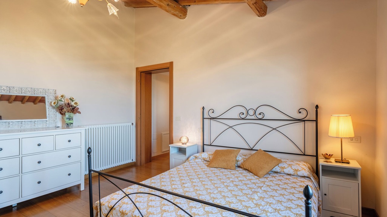 Photo of Bedroom in Serravalle Pistoiese