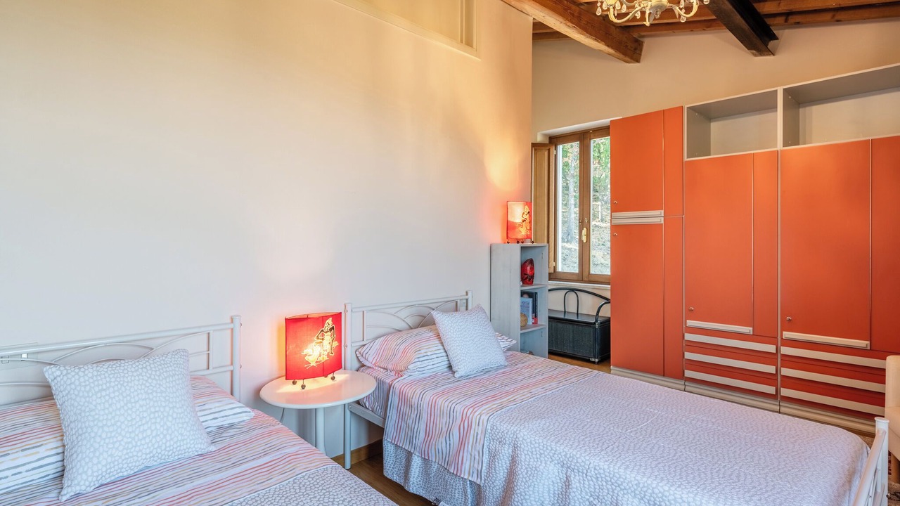 Photo of Bedroom in Serravalle Pistoiese