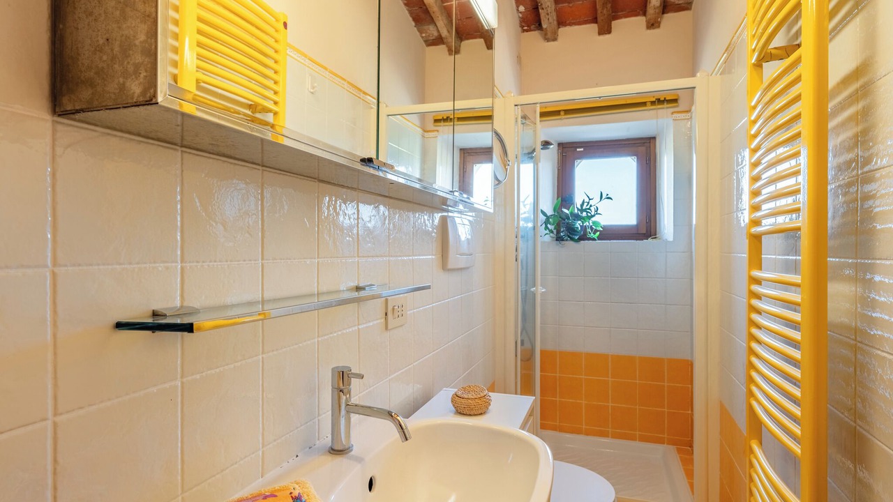 Photo of Bathroom in Serravalle Pistoiese