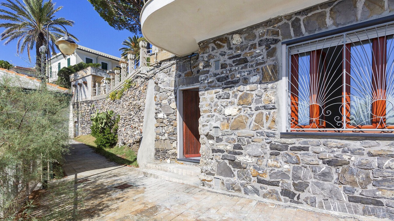 Photo of Outdoor in Recco