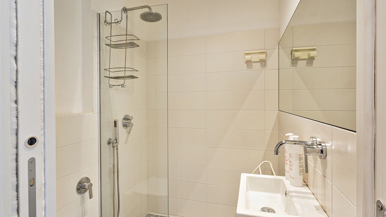 Photo of Bathroom in Recco