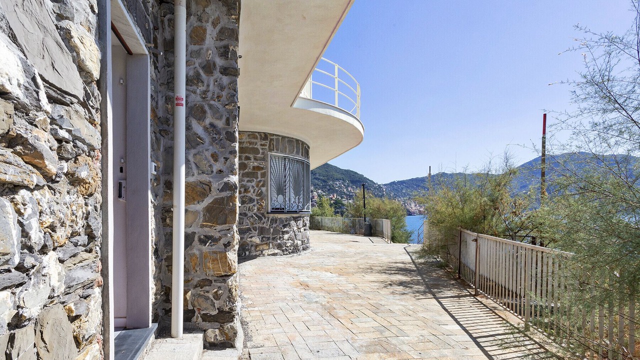 Photo of Outdoor in Recco