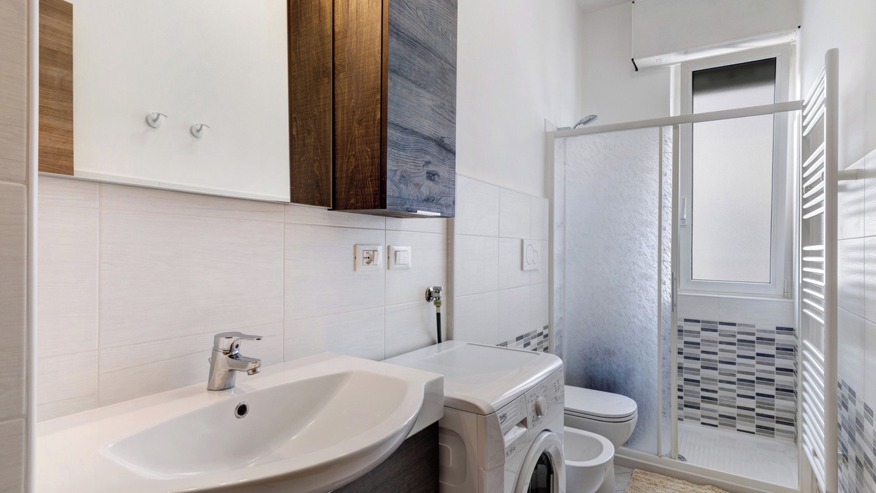 Photo of Bathroom in Loano