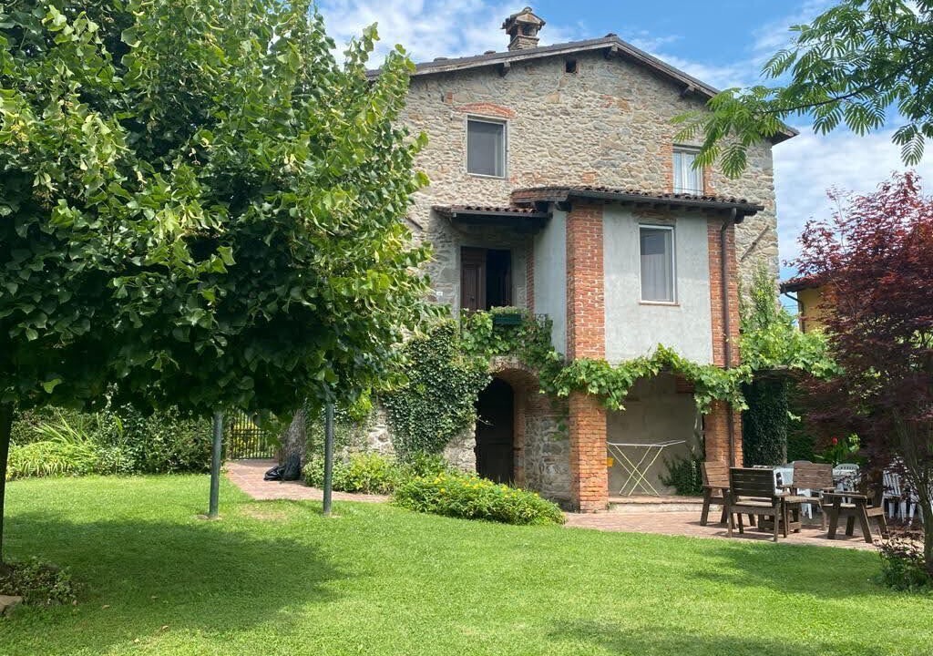 Photo of Outdoor in Mologno