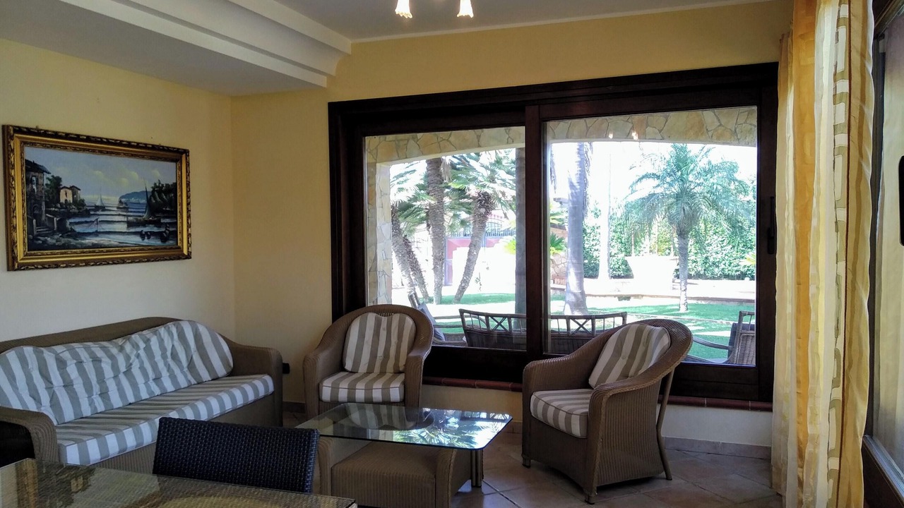 Photo of Livingroom in Eboli