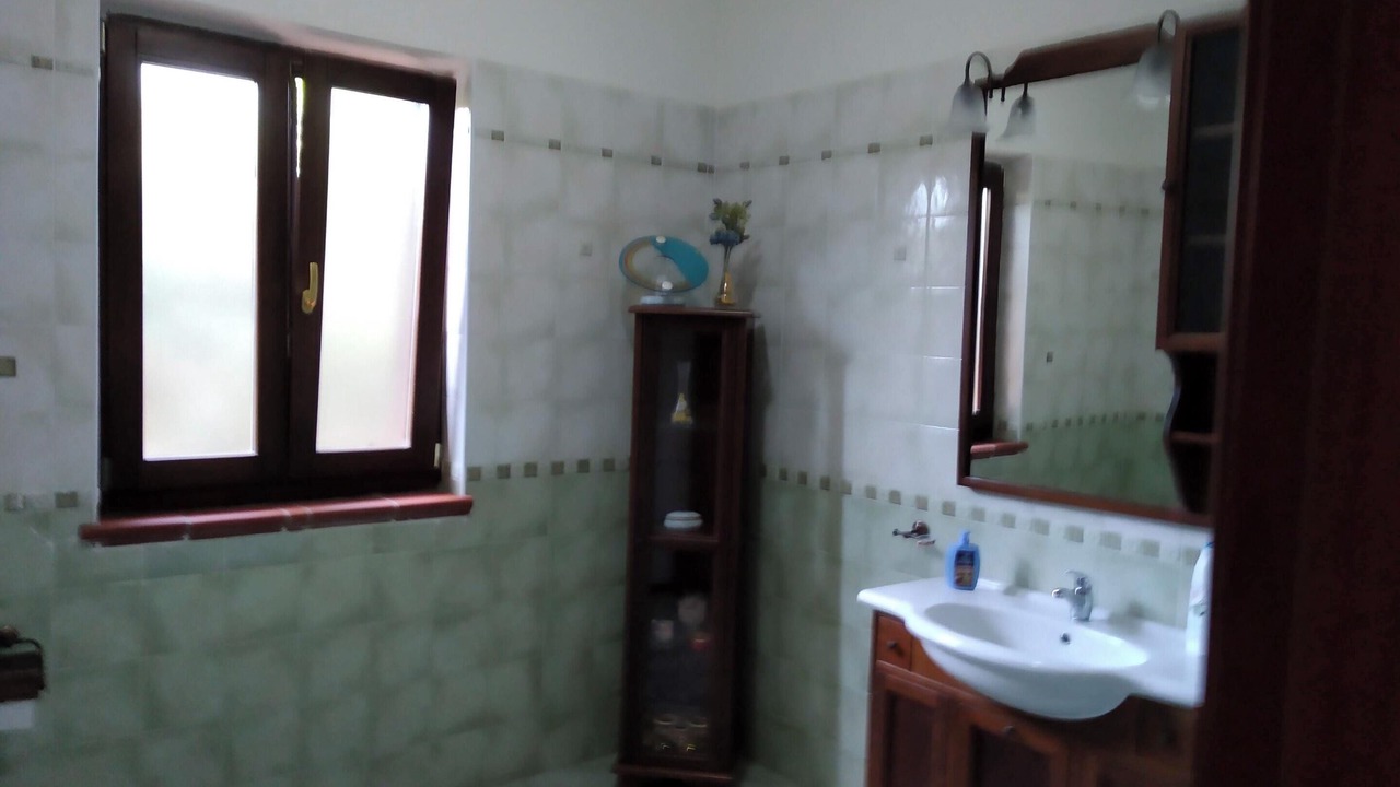 Photo of Bathroom in Eboli