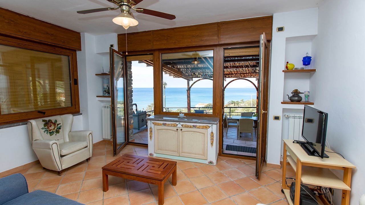 Photo of Livingroom in Palinuro