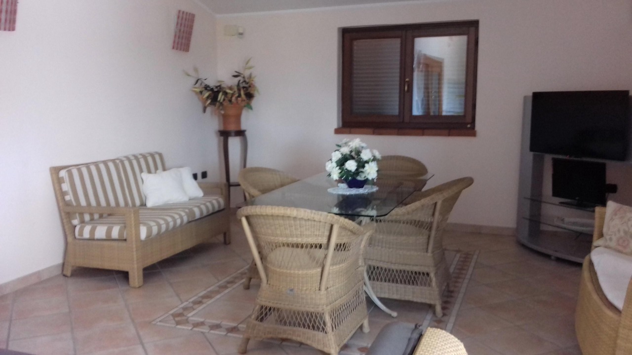 Photo of Livingroom in Eboli