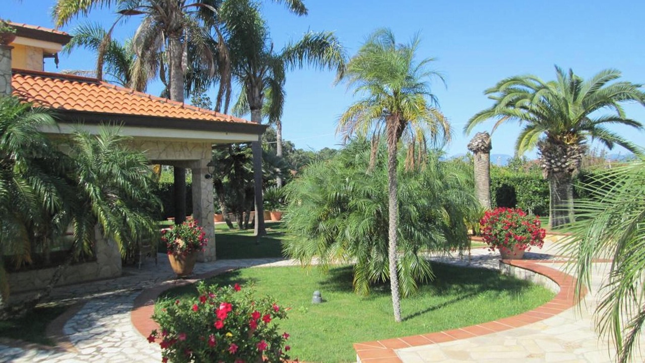 Photo of Outdoor in Eboli