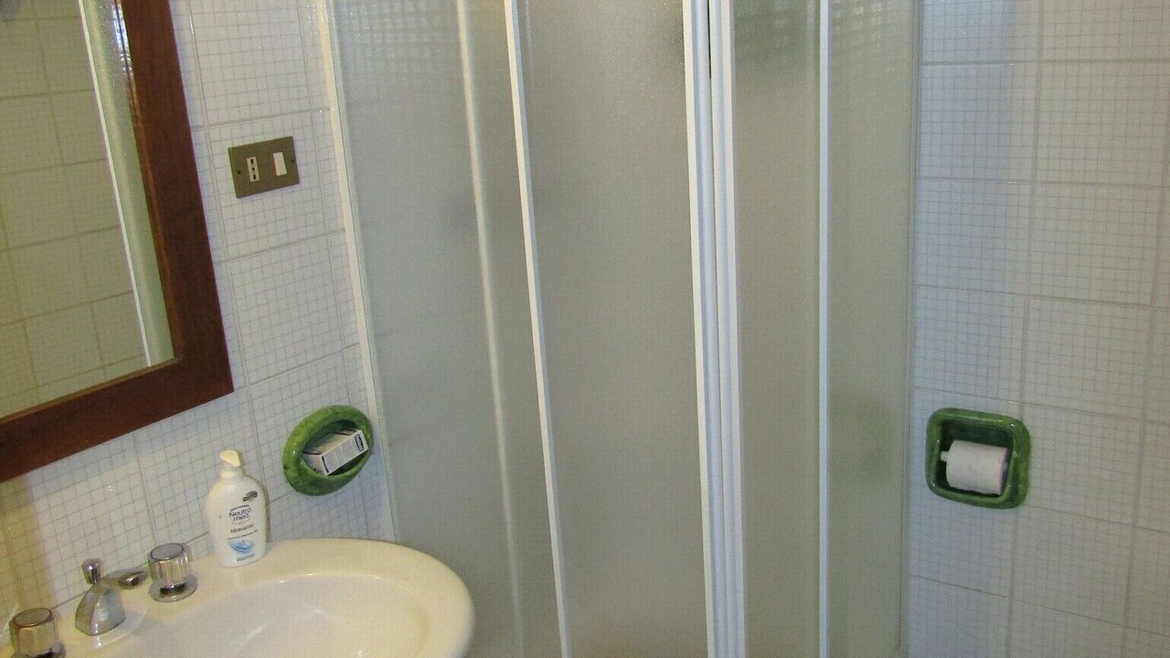 Photo of Bathroom in Mendicino