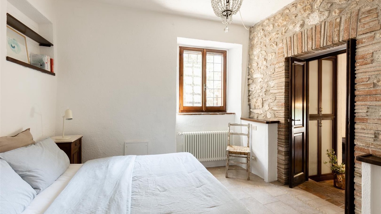 Photo of Bedroom in Colpetrazzo