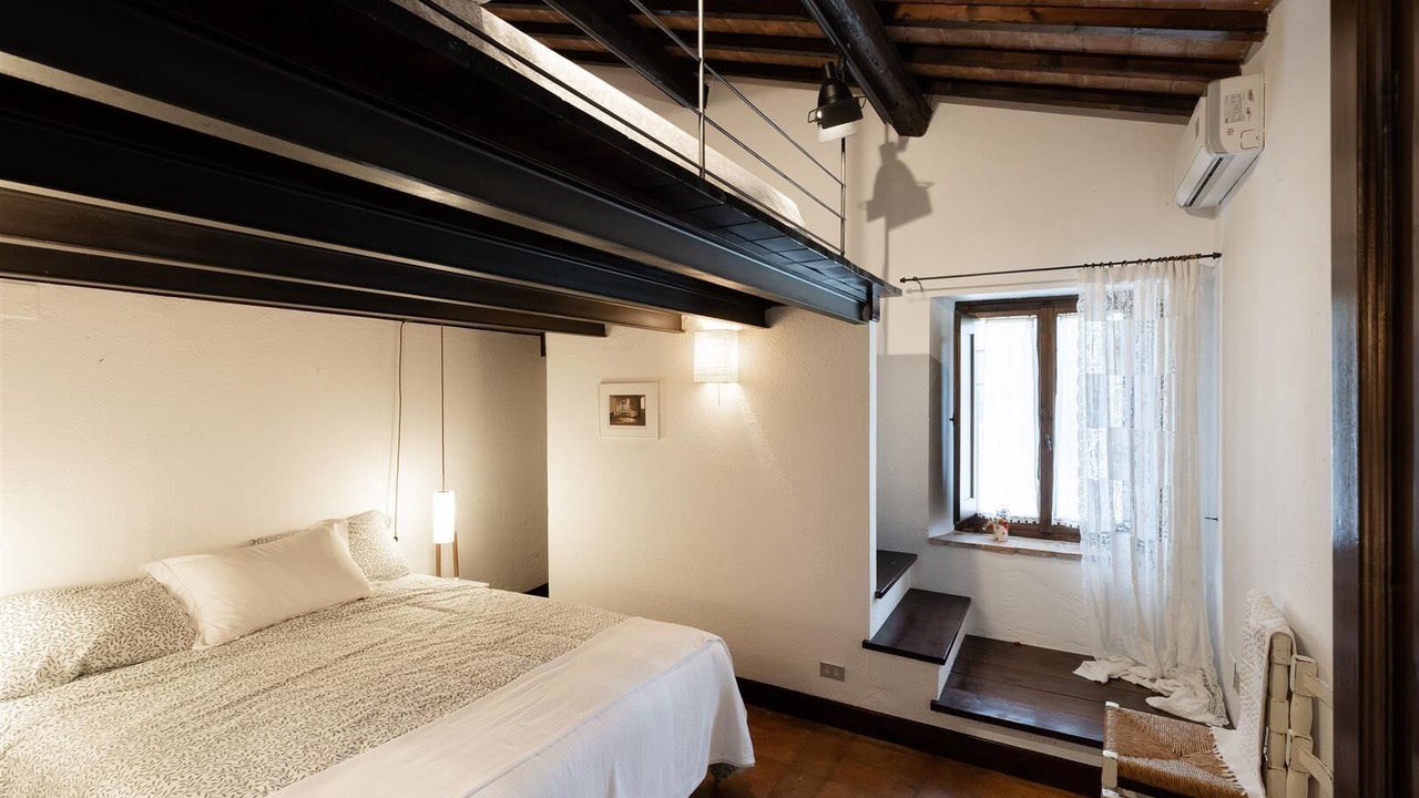 Photo of Bedroom in Colpetrazzo