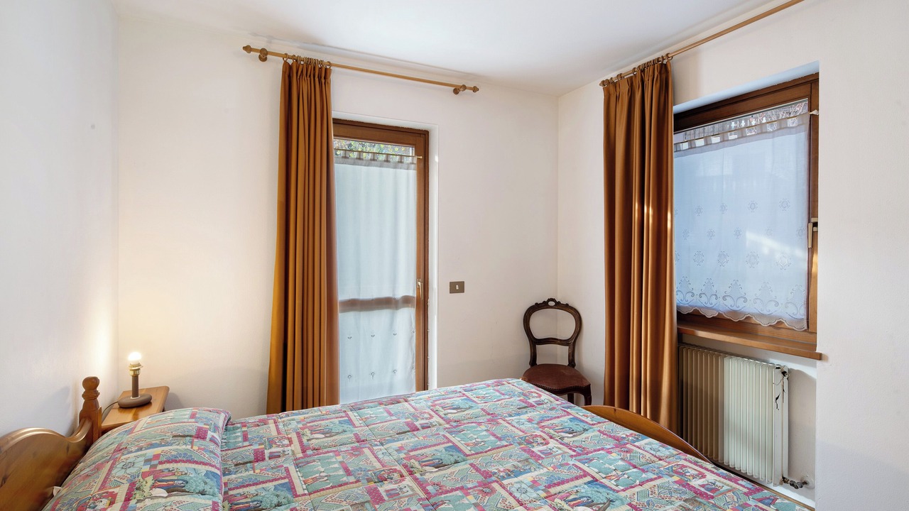 Photo of Bedroom in Caviola