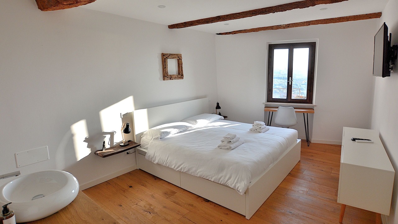 Photo of Bedroom in Calmasino