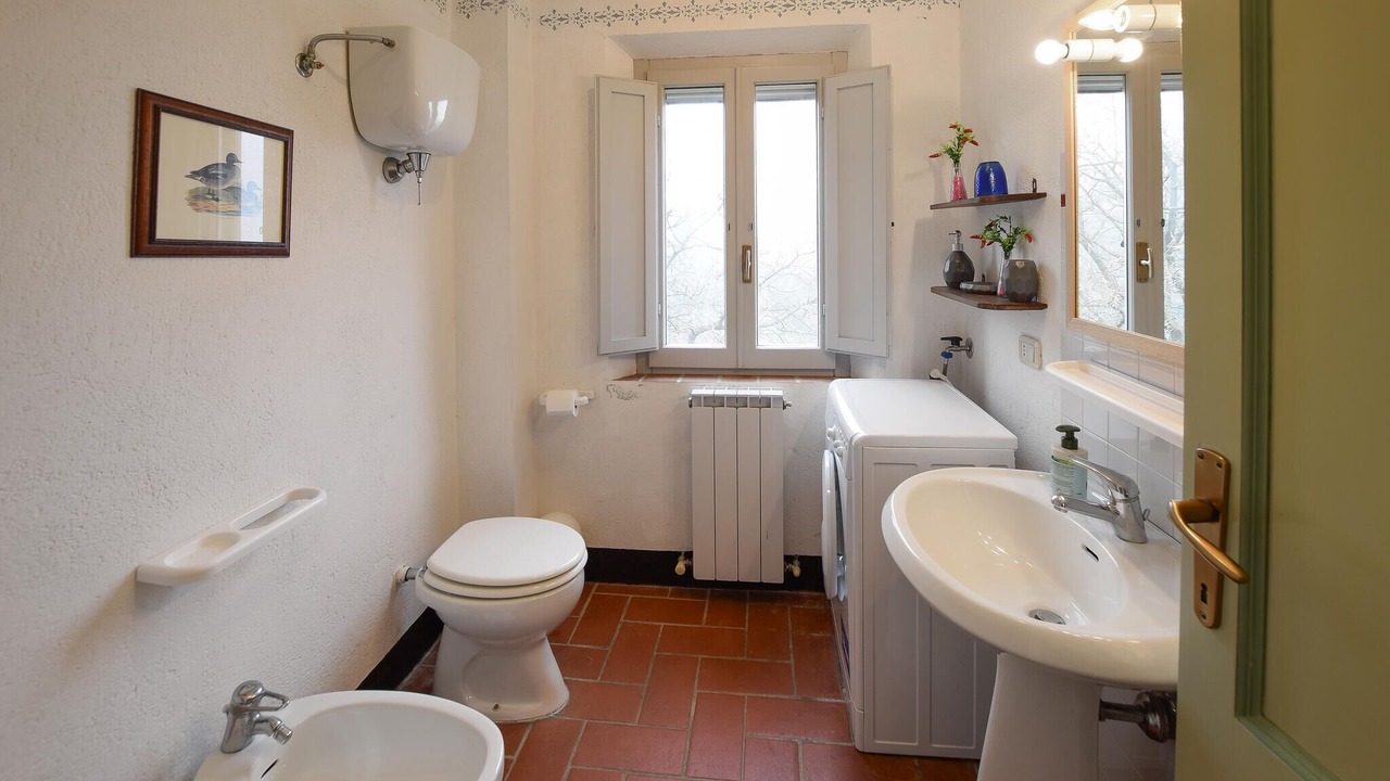 Photo of Bathroom in Paciano