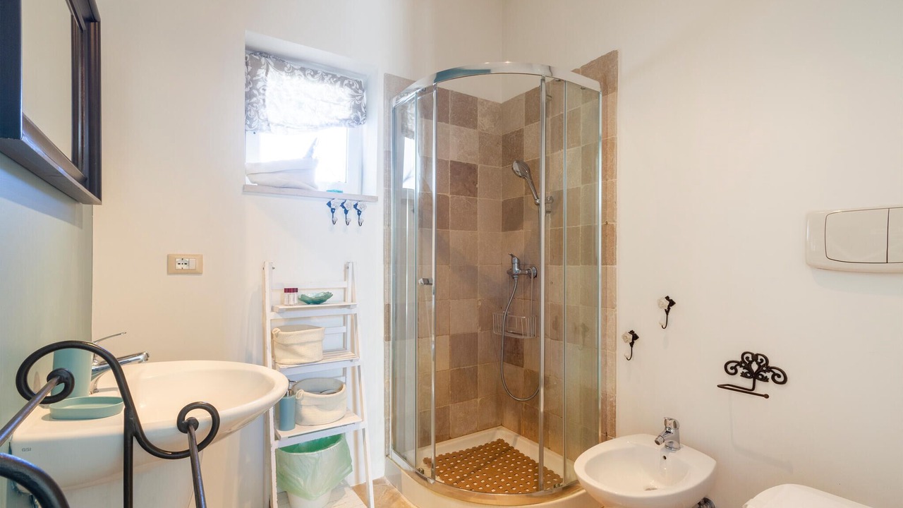 Photo of Bathroom in Torre Santa Sabina