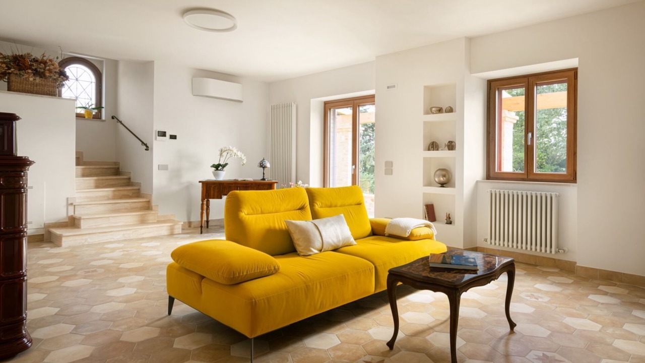 Photo of Livingroom in Santa Vittoria in Matenano