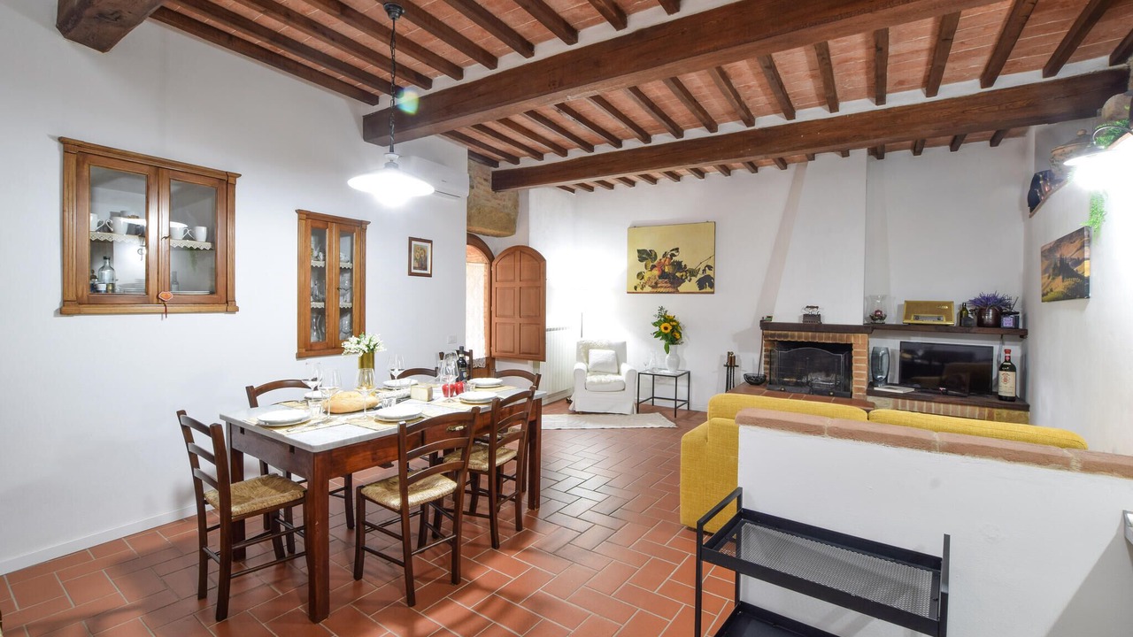 Photo of Bedroom in Monticchiello