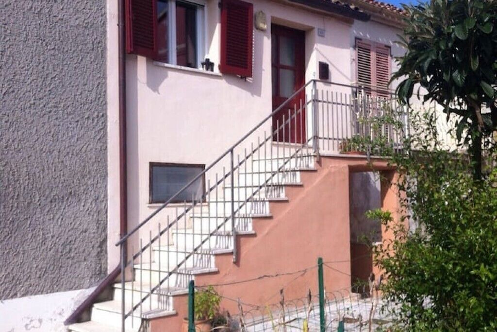 Photo of Outdoor in Rupoli
