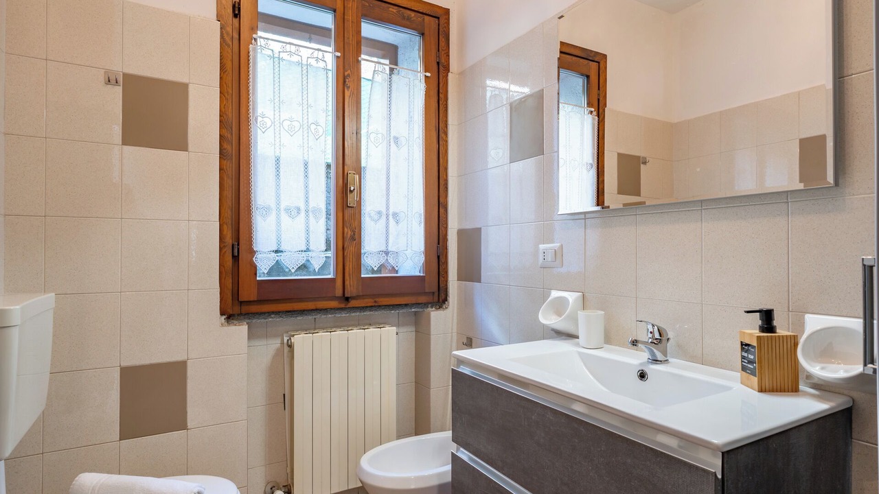 Photo of Bathroom in Cassina Valsassina