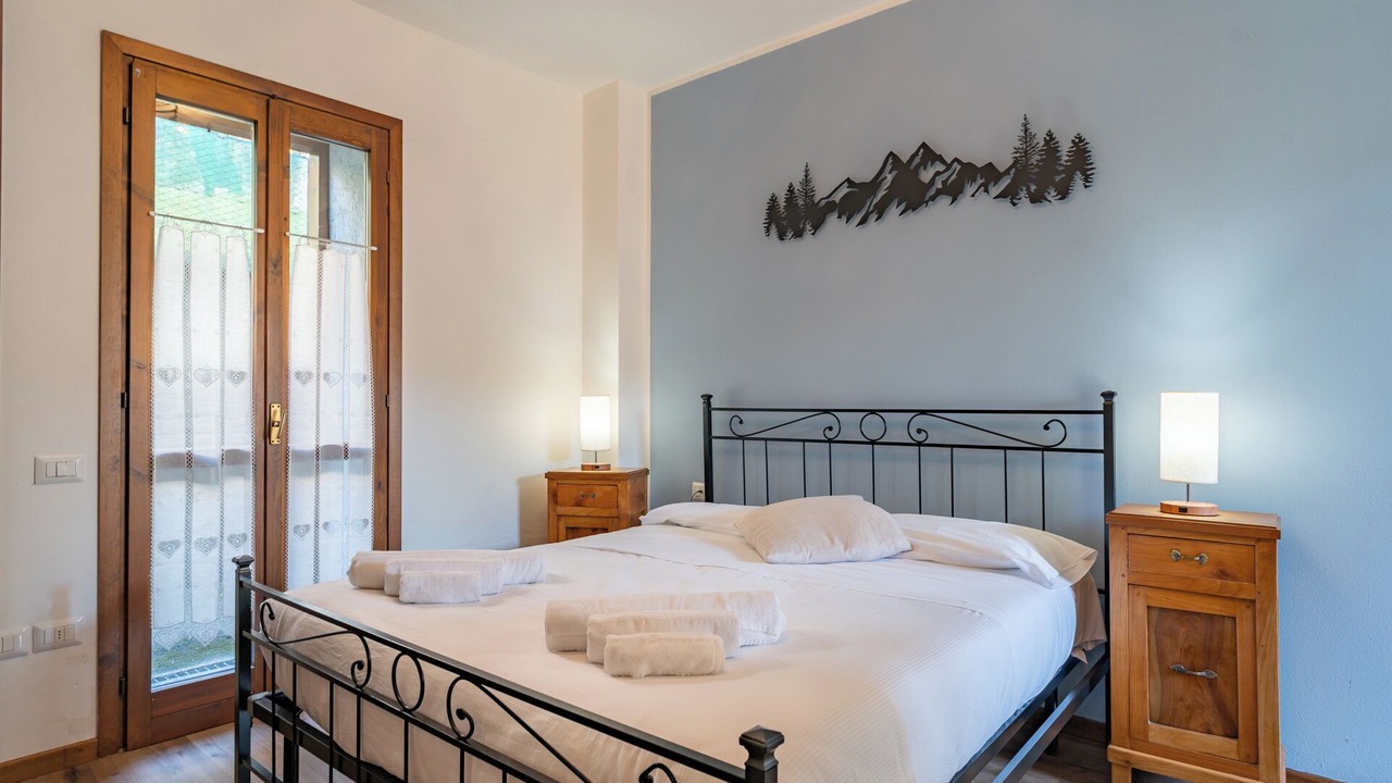 Photo of Bedroom in Cassina Valsassina