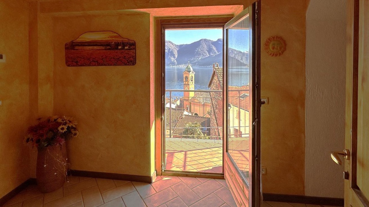 Photo of Others in Colonno