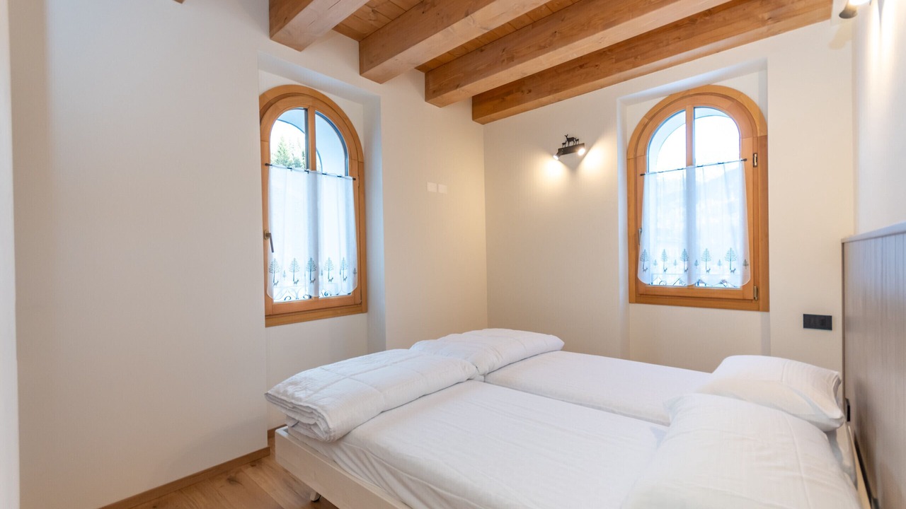 Photo of Bedroom in Caviola
