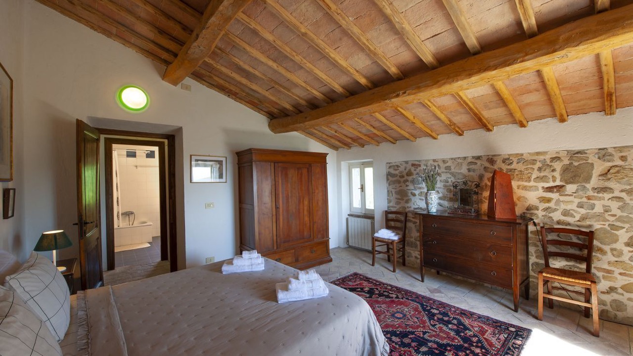 Photo of Bedroom in Todi