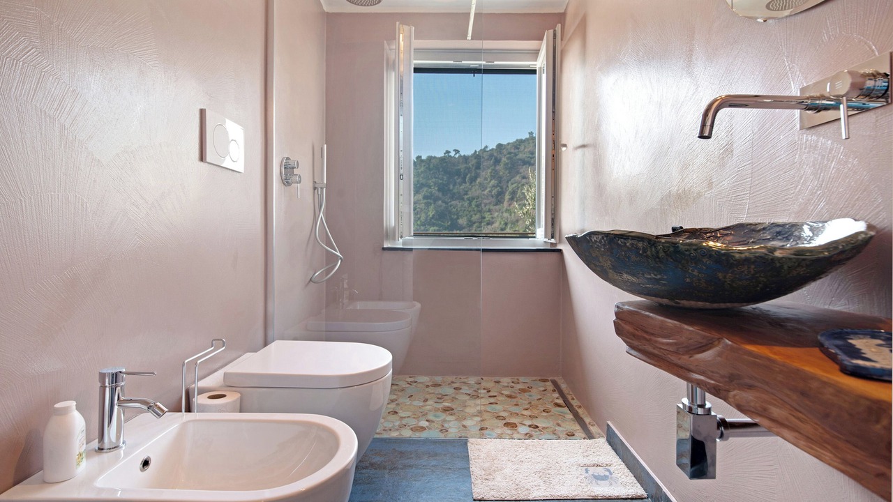 Photo of Bathroom in Recco
