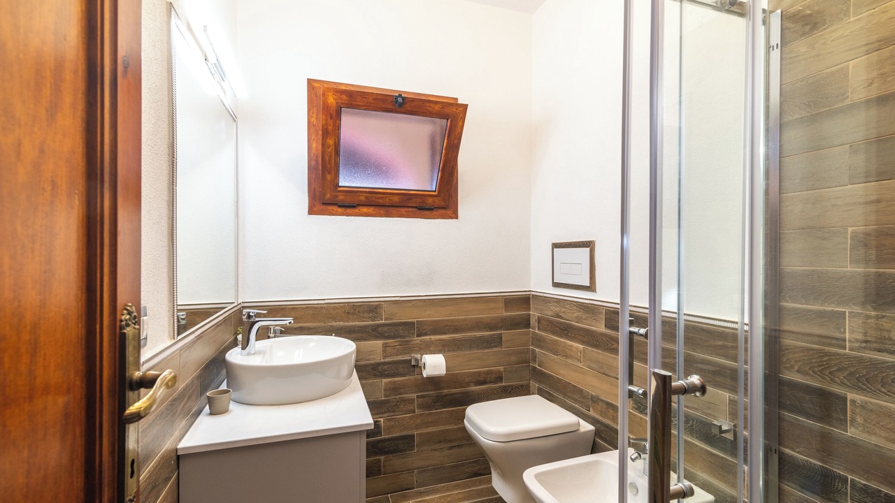 Photo of Bathroom in San Teodoro City Centre