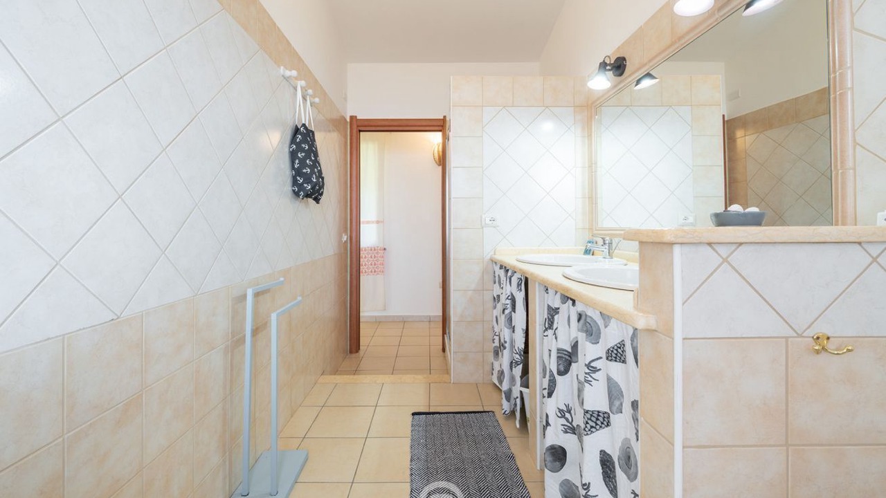 Photo of Bathroom in Nebida