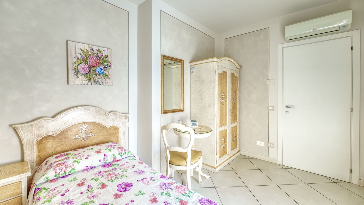 Photo of Bedroom in Darfo Boario Terme