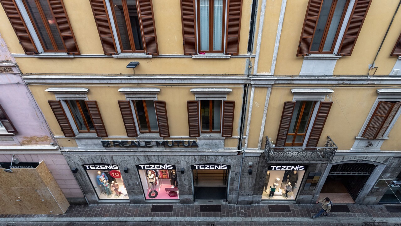 Photo of Others in Pavia