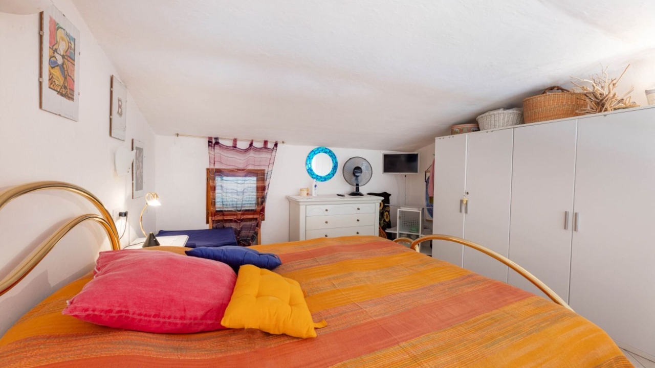 Photo of Bedroom in Mola
