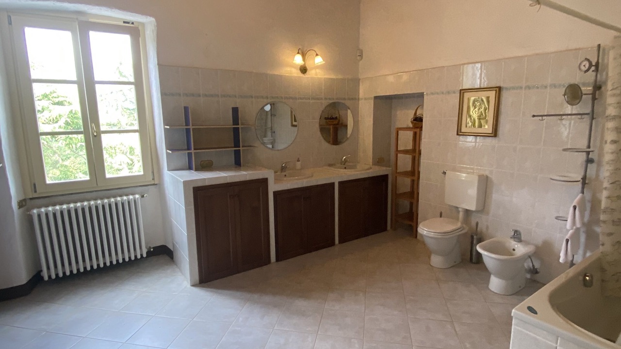Photo of Bathroom in Segno
