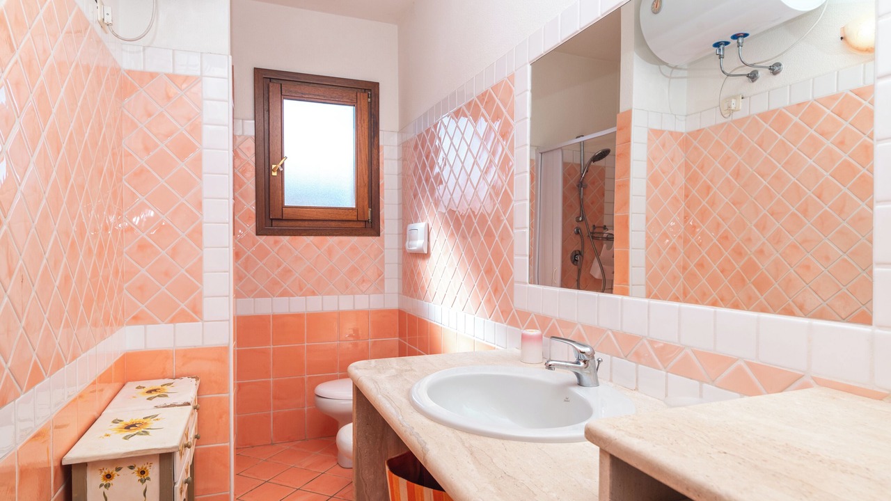 Photo of Bathroom in San Teodoro City Centre