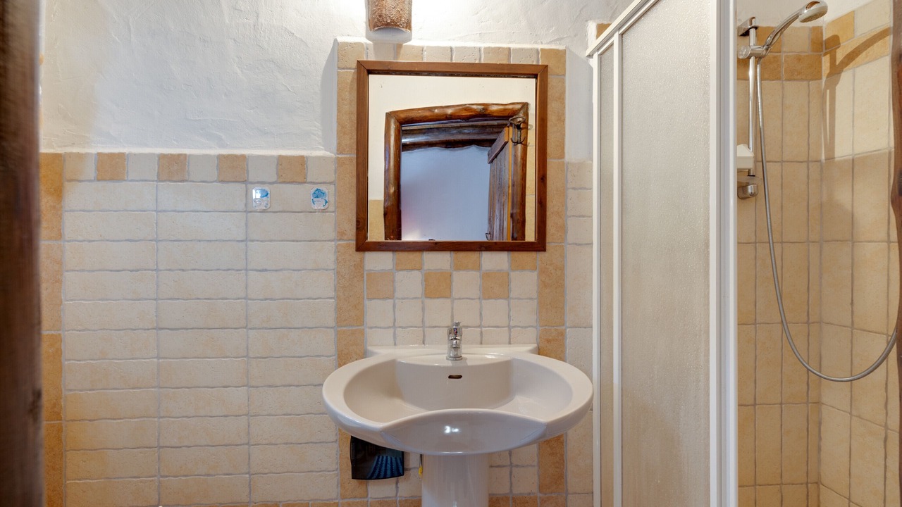 Photo of Bathroom in Orgosolo