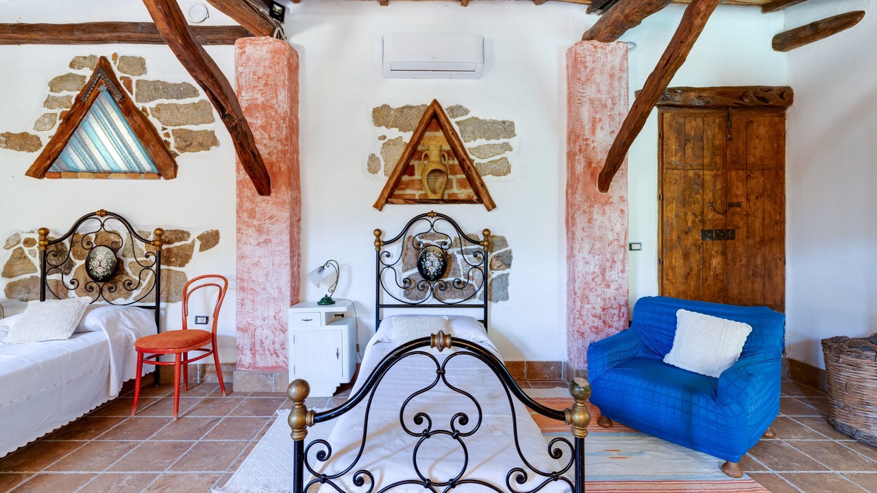 Photo of Bedroom in Orgosolo