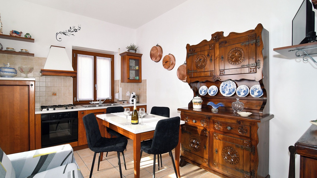 Photo of Kitchen in Re