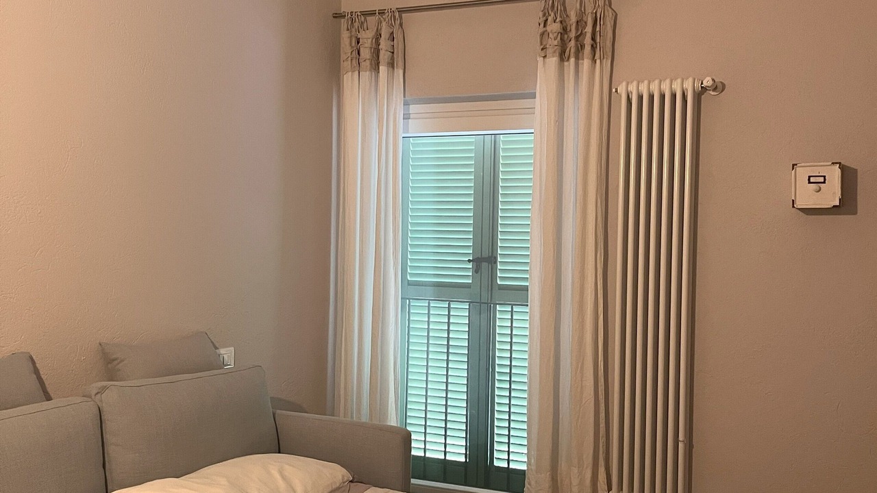 Photo of Bedroom in Mango