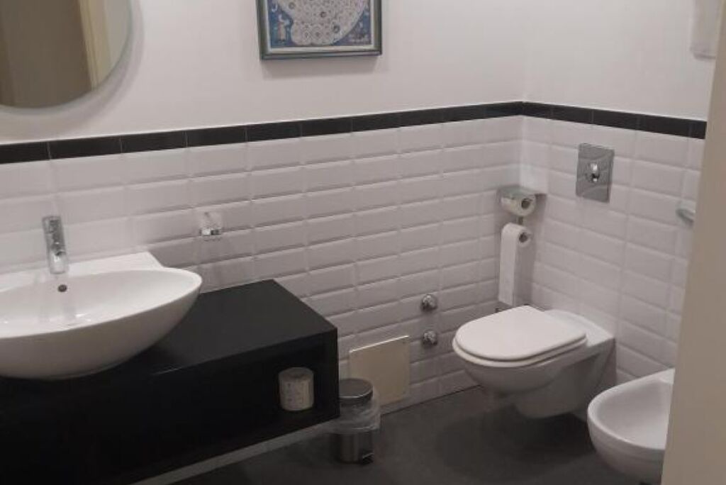 Photo of Bathroom in Cosenza