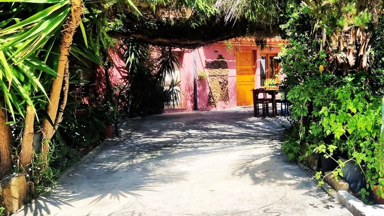 Photo of Patio Balcony in Donori