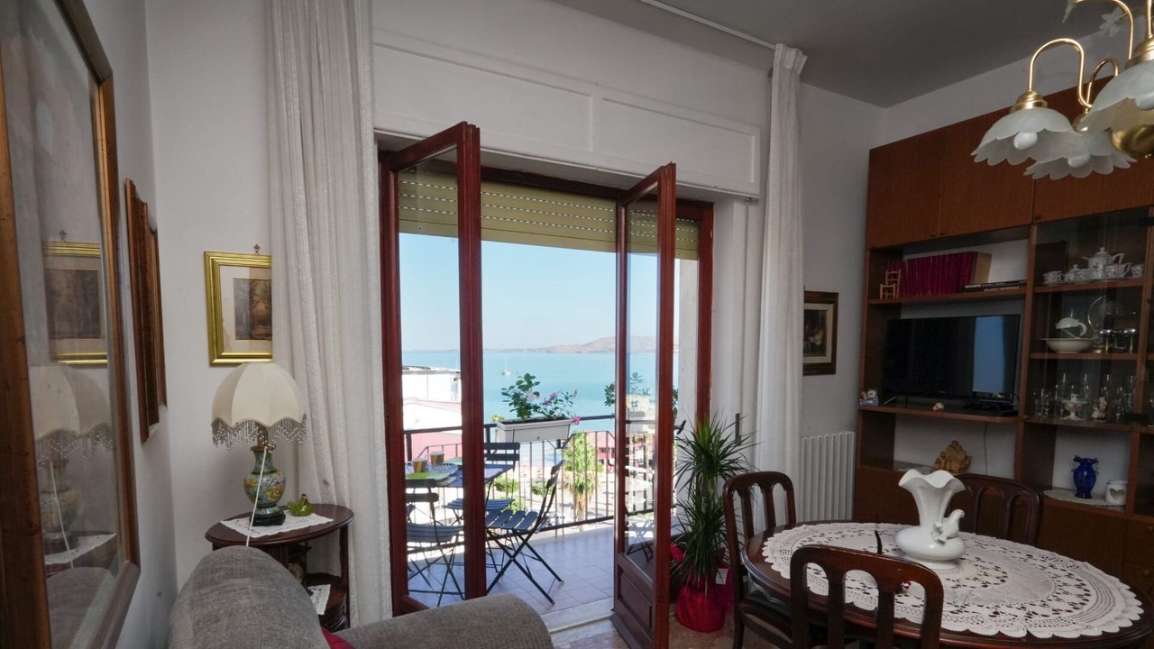 Photo of Livingroom in Crotone