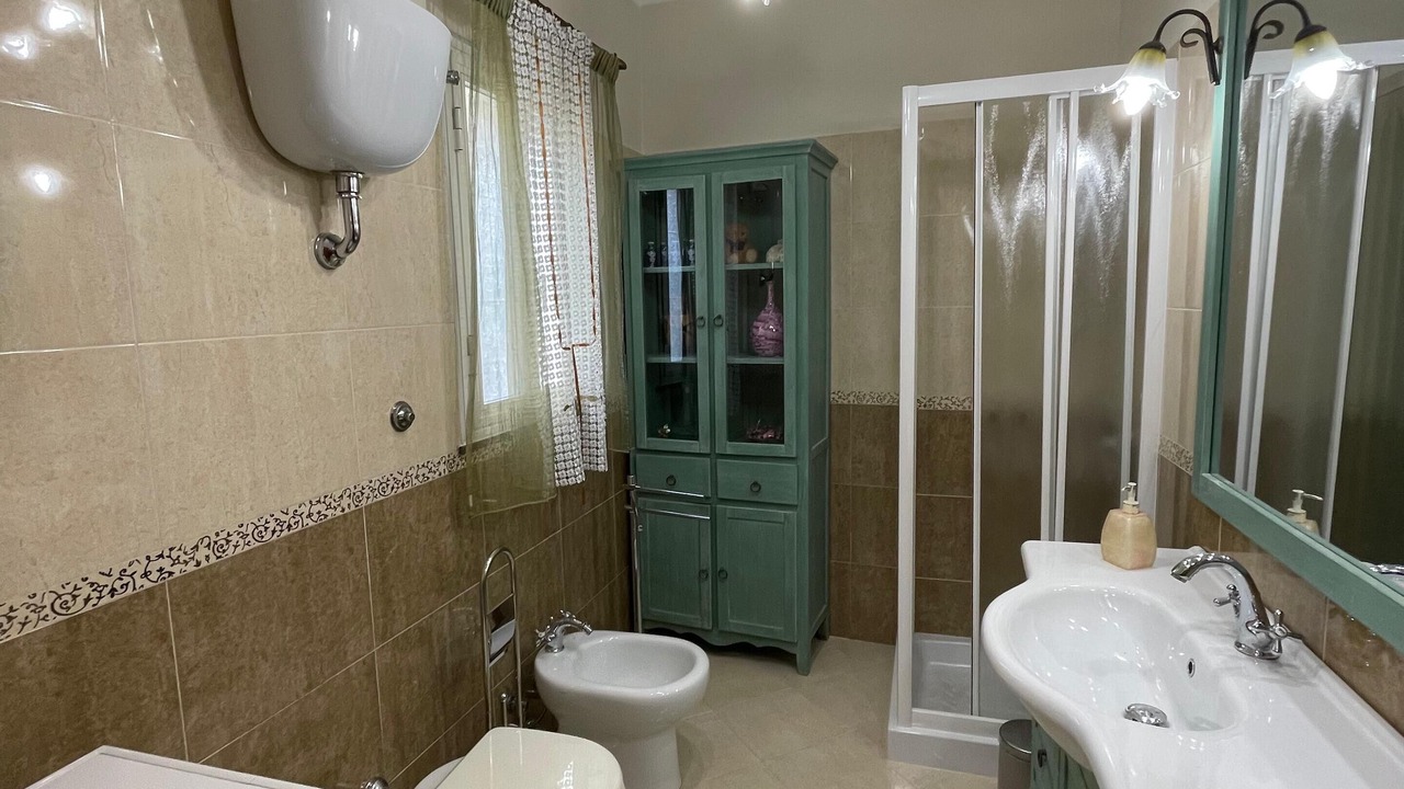 Photo of Bathroom in Prenestino-Labicano